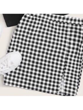 Mini Checkered Skirt | Black and White | Size: L